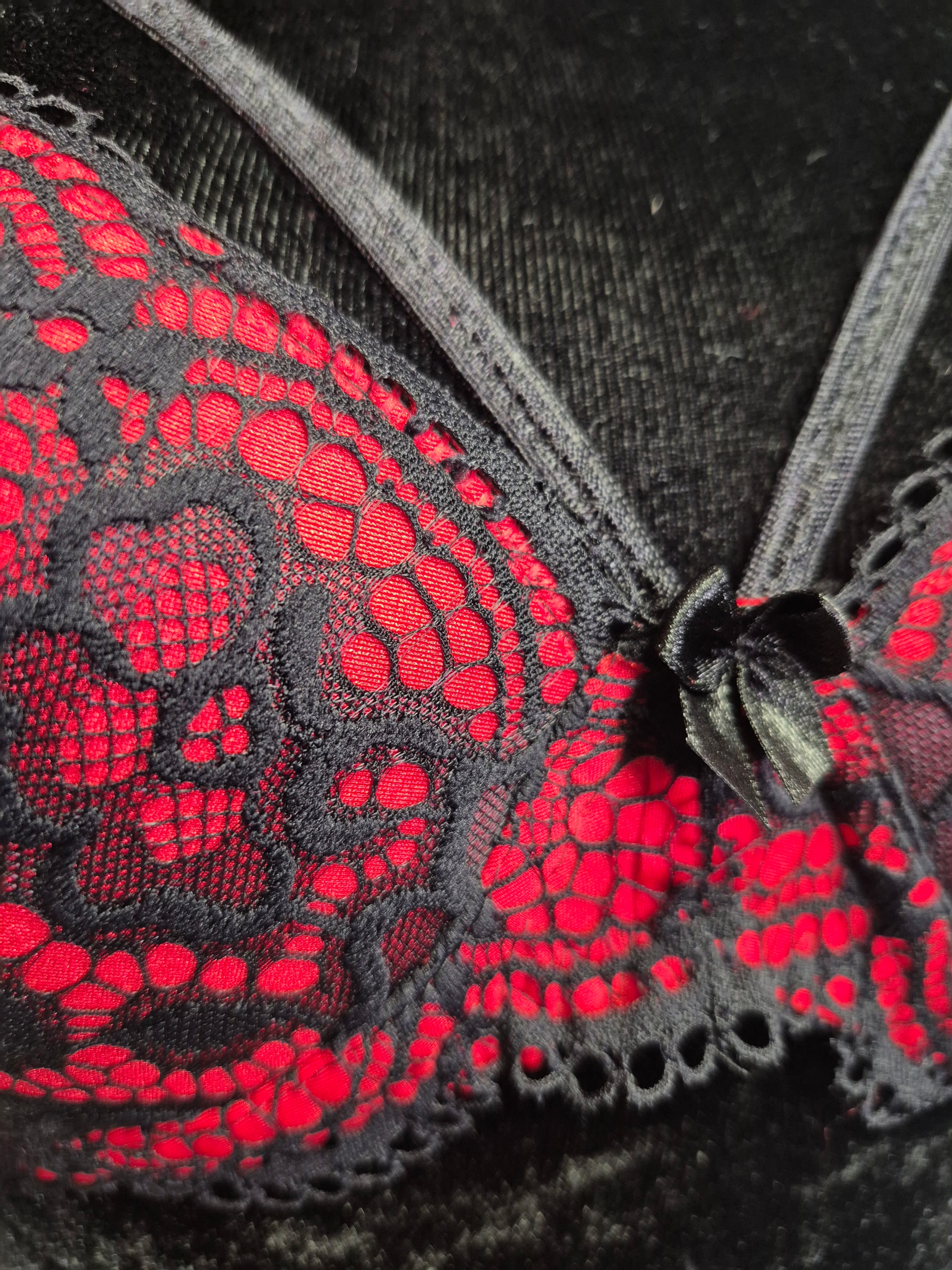 Nedrček VAYLON Lines